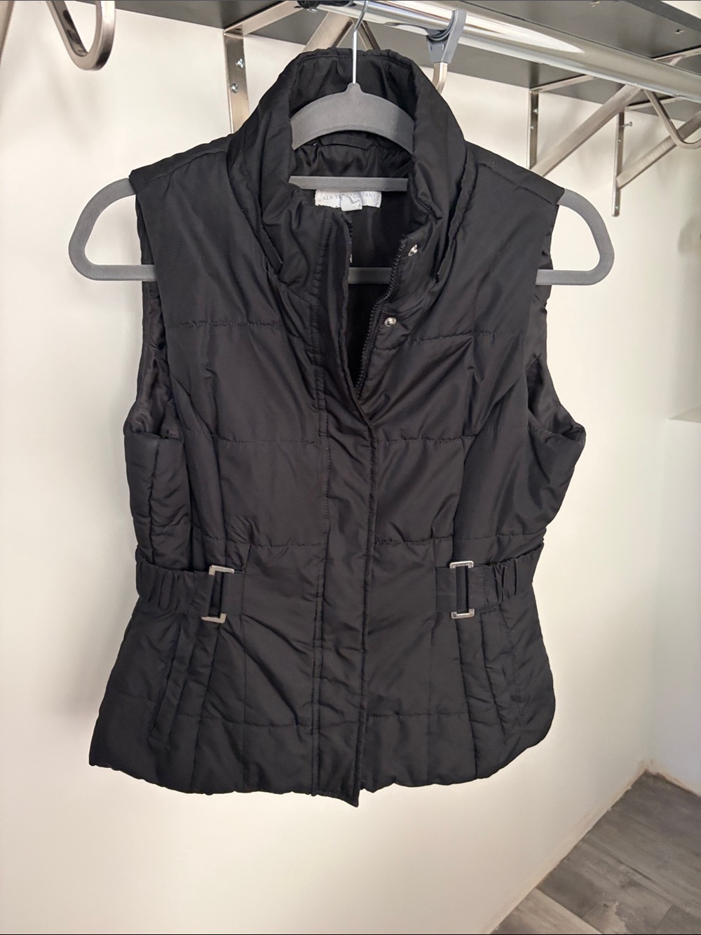 New York & Company Black Quilted Sleeveless Puffer Vest